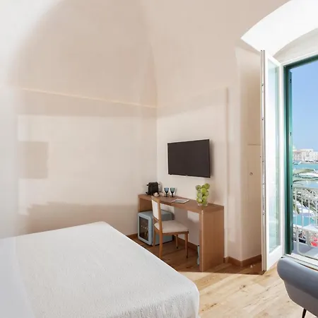 ゲストハウス Dimore Marinare トラーニ