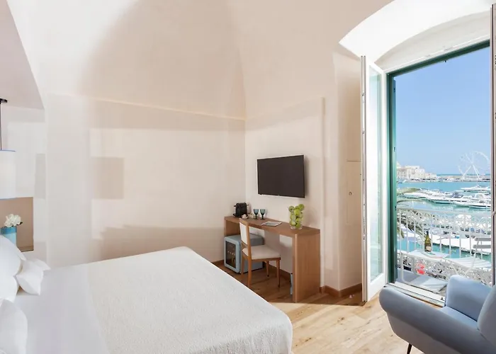 בית הארחה Dimore Marinare טרני